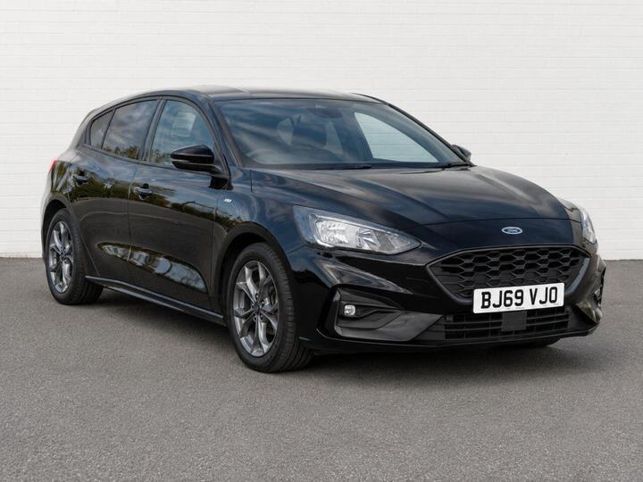 Ford FOCUS 1.0T EcoBoost ST-Line Euro 6 (s/s) 5dr