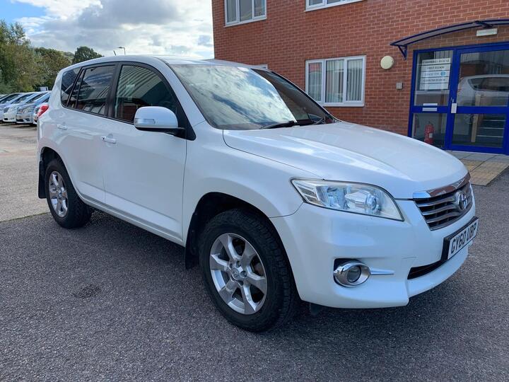 Toyota RAV4 2.2 D-4D XT-R 4WD Euro 5 5dr