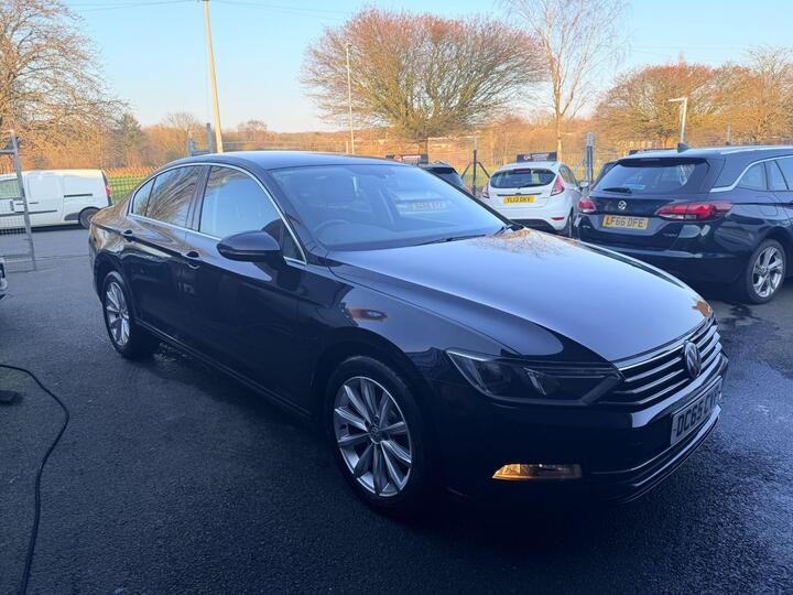 Volkswagen Passat 2.0 TDI BlueMotion Tech SE Business Euro 6 (s/s) 4dr Volkswagen Passat 2.0 TDI BlueMotion Tech SE Business Euro 6 (s/s) 4dr
