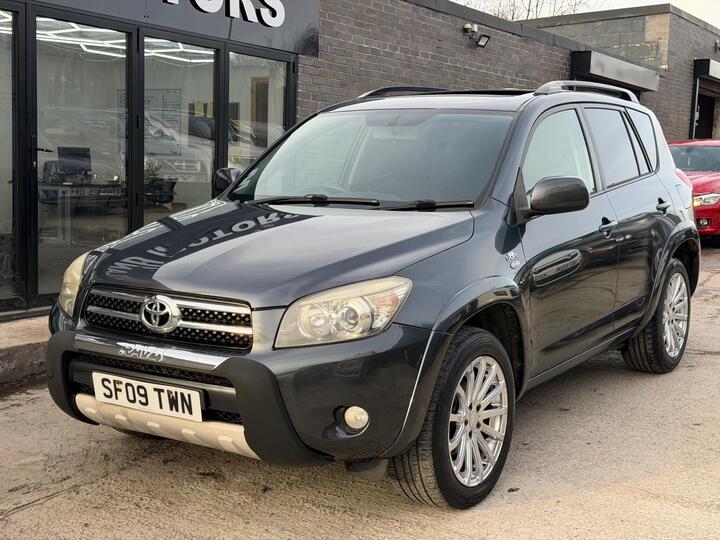 Toyota RAV4 2.2 D-4D SR 180 4WD 5dr