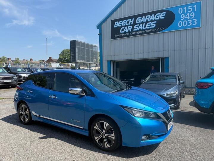Nissan LEAF 40kWh Tekna Auto 5dr Nissan LEAF 40kWh Tekna Auto 5dr