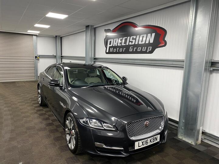 Jaguar XJ 3.0d V6 Portfolio Auto Euro 6 (s/s) 4dr