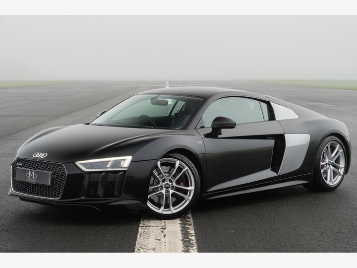 Audi R8 5.2 FSI V10 S Tronic Quattro Euro 6 (s/s) 2dr