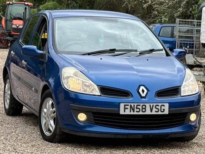 Renault Clio 1.6 VVT Expression 5dr Renault Clio 1.6 VVT Expression 5dr