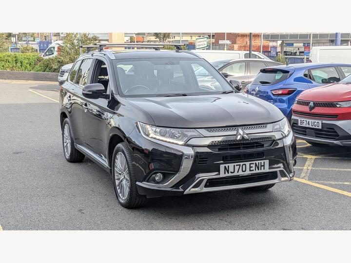 Mitsubishi Outlander 2.4h TwinMotor 13.8kWh Dynamic CVT 4WD Euro 6 (s/s) 5dr