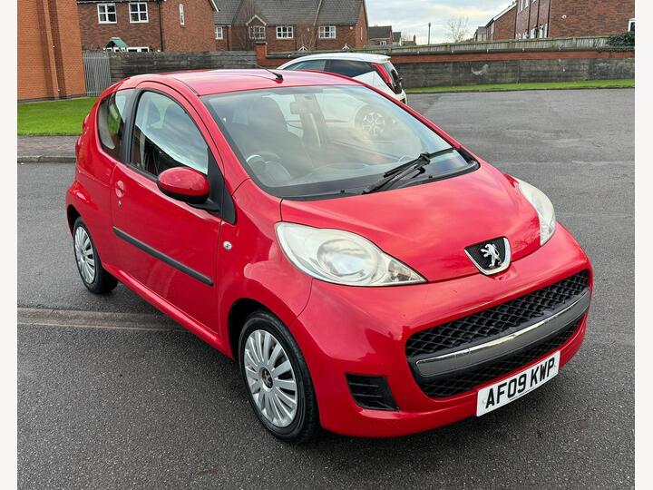 Peugeot 107 1.0 12V Verve Euro 4 3dr Peugeot 107 1.0 12V Verve Euro 4 3dr