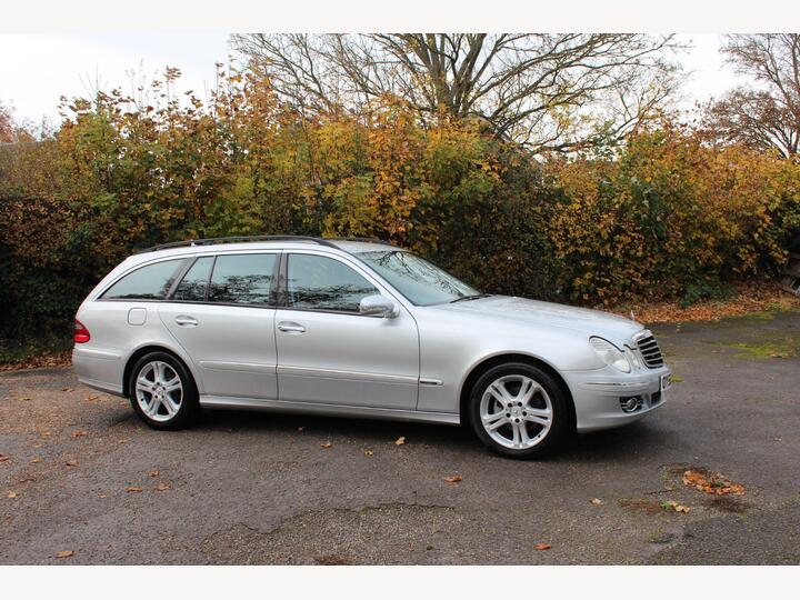 Mercedes-Benz E Class 1.8 E200 Kompressor Avantgarde 5dr Mercedes-Benz E Class 1.8 E200 Kompressor Avantgarde 5dr