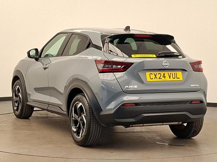 Nissan Juke 1.6 N-Connecta Auto Euro 6 5dr
