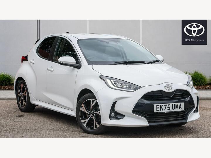 Toyota Yaris 1.5 VVT-h Design E-CVT Euro 6 (s/s) 5dr