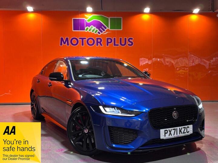 Jaguar XE 2.0 D200 MHEV R-Dynamic Black Auto Euro 6 (s/s) 4dr