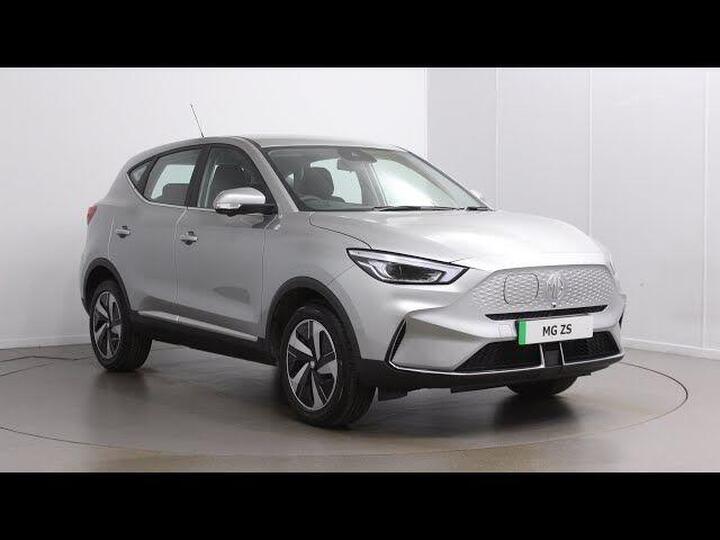 MG MG ZS 51.1kWh SE Auto 5dr