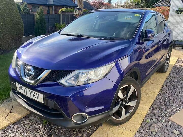 Nissan Qashqai 1.6 DCi N-Connecta XTRON 2WD Euro 6 (s/s) 5dr