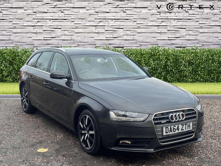 Audi A4 2.0 TDI SE Technik S Tronic Quattro Euro 5 (s/s) 5dr Audi A4 2.0 TDI SE Technik S Tronic Quattro Euro 5 (s/s) 5dr