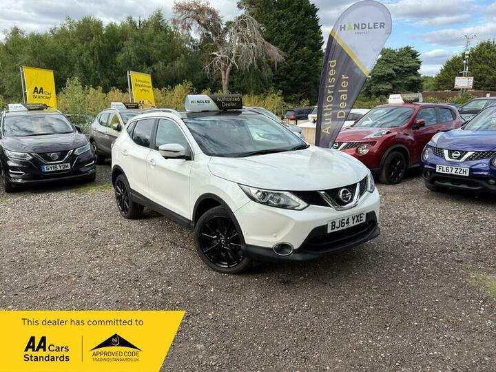 Nissan Qashqai 1.2 DIG-T Tekna 2WD Euro 5 (s/s) 5dr