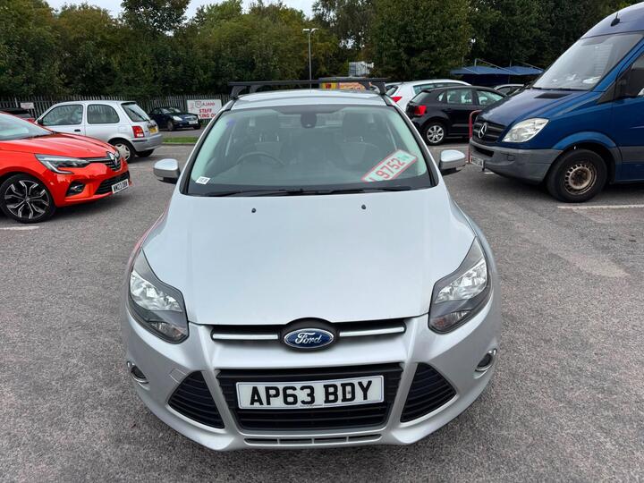 Ford Focus 1.6 Zetec Euro 5 5dr