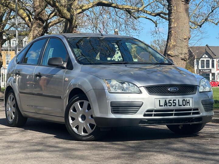 Ford Focus 1.6 LX 5dr