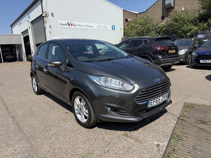 Ford FIESTA 1.0T EcoBoost Zetec Euro 6 (s/s) 5dr