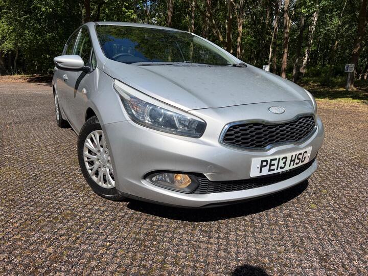 Kia Ceed 1.4 CRDi 1 Euro 5 5dr