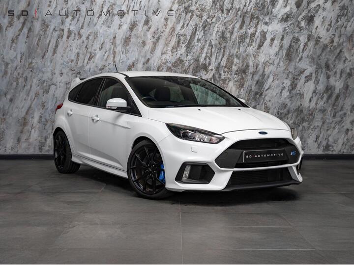 Ford FOCUS 2.3T EcoBoost RS AWD Euro 6 (s/s) 5dr