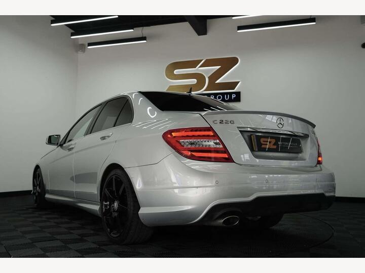 Mercedes-Benz C-CLASS 2.1 C220 CDI AMG Sport Edition G-Tronic+ Euro 5 (s/s) 4dr
