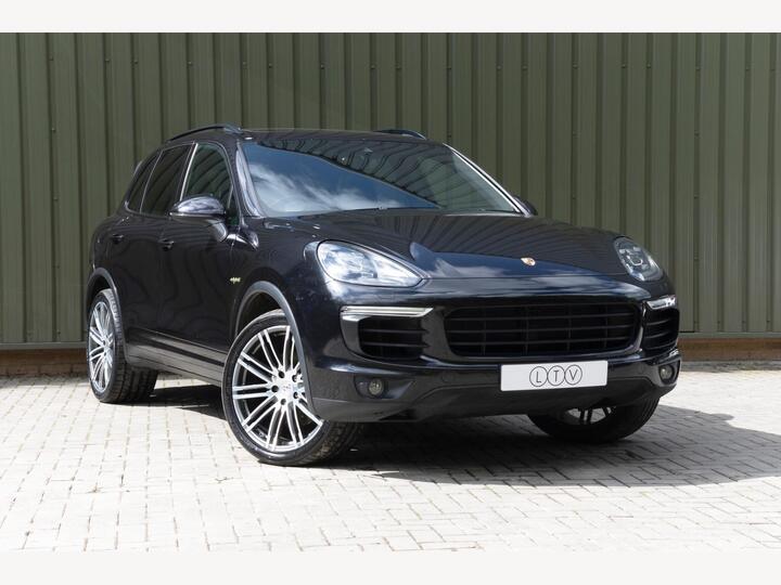 Porsche Cayenne 3.0 V6 E-Hybrid S TiptronicS 4WD Euro 6 (s/s) 5dr