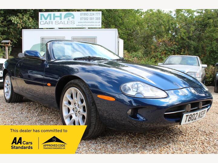 Jaguar XK8 4.0 2dr