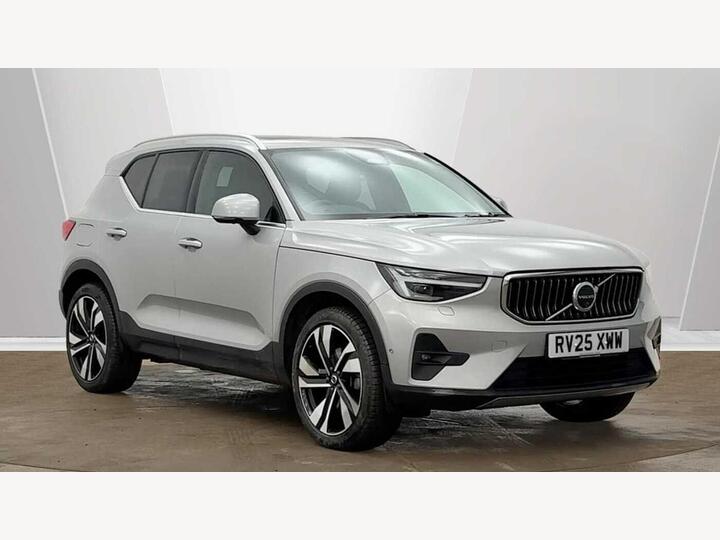 Volvo XC40 2.0 B3 MHEV Ultra Bright DCT Auto Euro 6 (s/s) 5dr