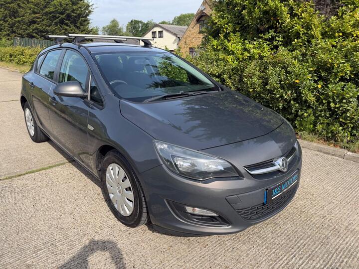 Vauxhall Astra 1.7 CDTi EcoFLEX Exclusiv Euro 5 (s/s) 5dr