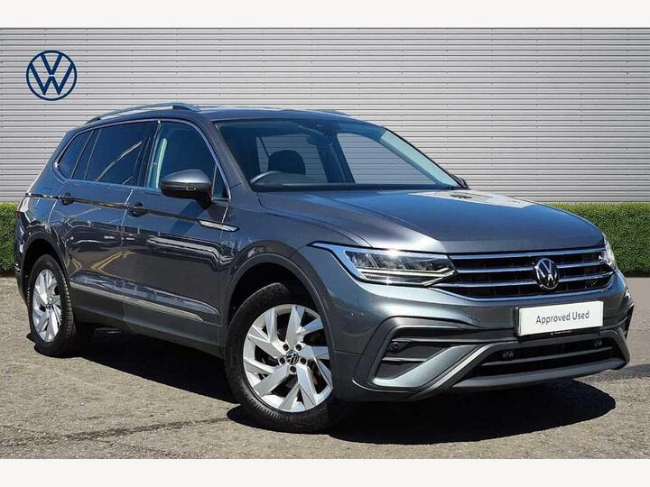 Volkswagen Tiguan Allspace 1.5 TSI Life DSG Euro 6 (s/s) 5dr Volkswagen Tiguan Allspace 1.5 TSI Life DSG Euro 6 (s/s) 5dr