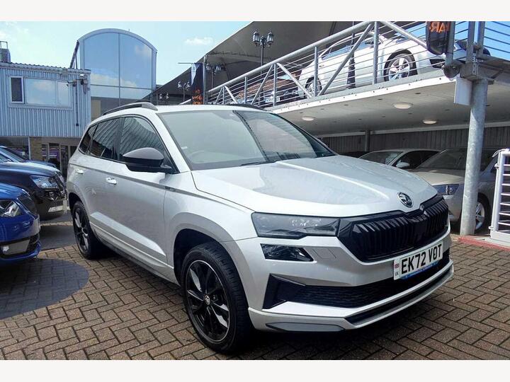 Skoda Karoq 1.5 TSI ACT SportLine DSG Euro 6 (s/s) 5dr Skoda Karoq 1.5 TSI ACT SportLine DSG Euro 6 (s/s) 5dr