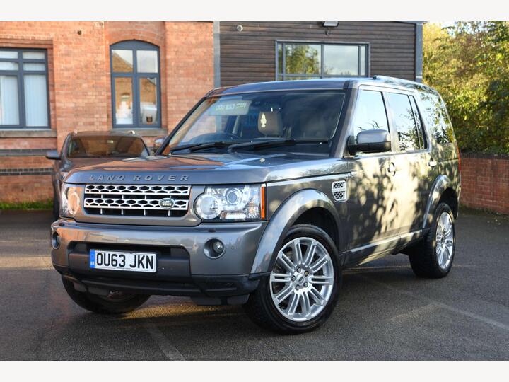 Land Rover DISCOVERY 3.0 SD V6 HSE Auto 4WD Euro 5 5dr Land Rover DISCOVERY 3.0 SD V6 HSE Auto 4WD Euro 5 5dr