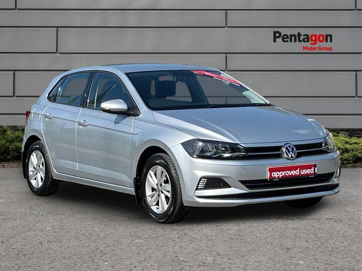 Volkswagen Polo 1.0 TSI SE Euro 6 (s/s) 5dr Volkswagen Polo 1.0 TSI SE Euro 6 (s/s) 5dr