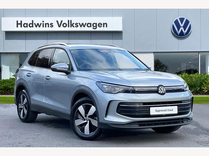 Volkswagen Tiguan 1.5 ETSI MHEV Match DSG Euro 6 (s/s) 5dr Volkswagen Tiguan 1.5 ETSI MHEV Match DSG Euro 6 (s/s) 5dr