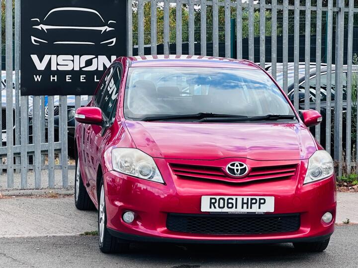 Toyota Auris 1.33 Dual VVT-i TR Euro 4 (s/s) 5dr