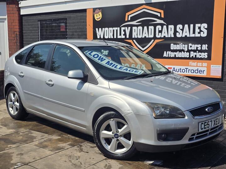 Ford Focus 1.6 Zetec Climate 5dr