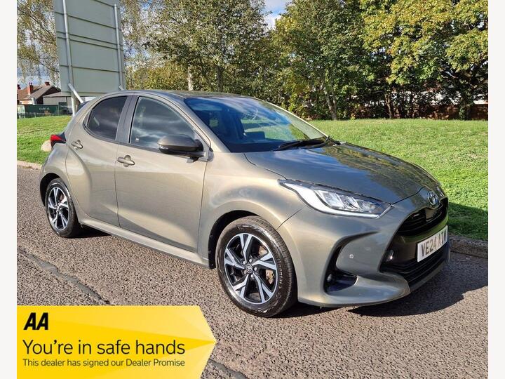 Toyota Yaris 1.5 VVT-h Design E-CVT Euro 6 (s/s) 5dr