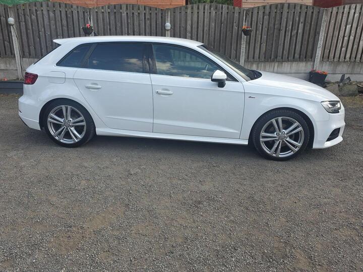Audi A3 1.5 TFSI CoD 35 S Line Sportback S Tronic Euro 6 (s/s) 5dr
