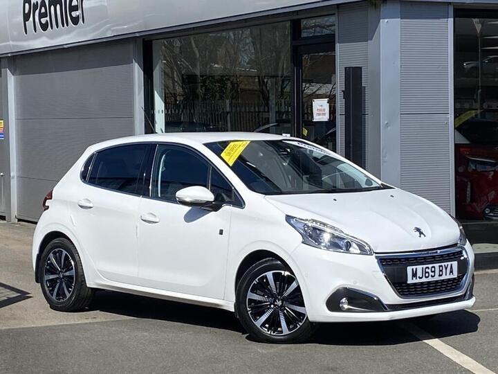 Peugeot 208 HATCHBACK 1.2 PureTech Tech Edition Euro 6 (s/s) 5dr