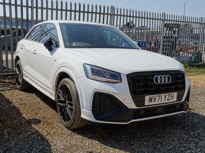 Audi Q2 1.5 TFSI CoD 35 Black Edition Euro 6 (s/s) 5dr