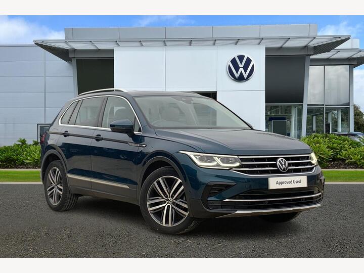 Volkswagen Tiguan 1.5 TSI Elegance DSG Euro 6 (s/s) 5dr