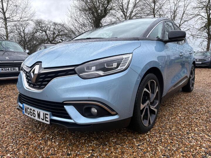 Renault Scenic 1.5 DCi Signature Nav Euro 6 (s/s) 5dr