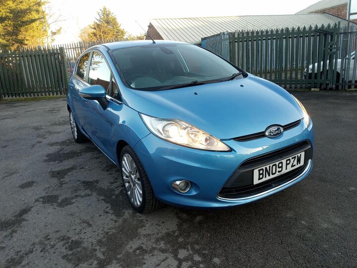 Ford Fiesta 1.4 Titanium 5dr Ford Fiesta 1.4 Titanium 5dr