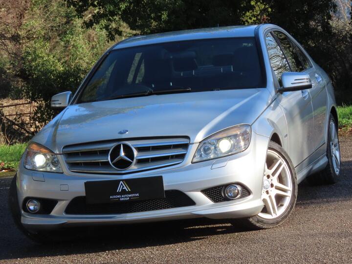 Mercedes-Benz C Class 2.1 C200 CDI BlueEfficiency Sport Auto Euro 5 4dr