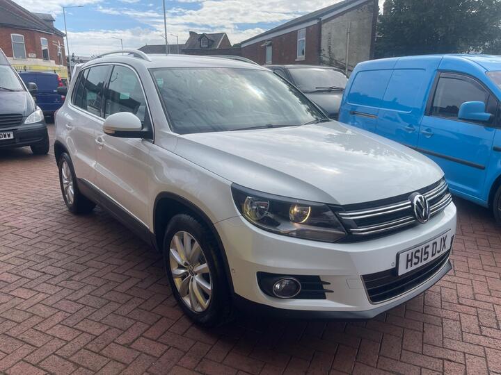 Volkswagen Tiguan 2.0 TDI BlueMotion Tech Match 2WD Euro 5 (s/s) 5dr