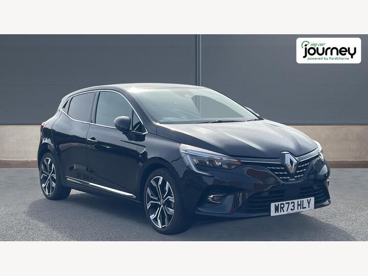 Renault Clio 1.6 E-TECH Techno Auto Euro 6 (s/s) 5dr