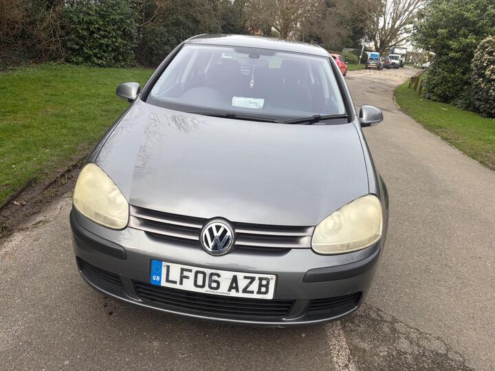 Volkswagen Golf 1.6 FSI SE 5dr