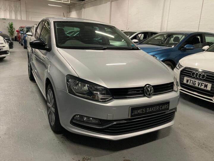 Volkswagen POLO 1.2 TSI BlueMotion Tech SE Design Euro 6 (s/s) 5dr