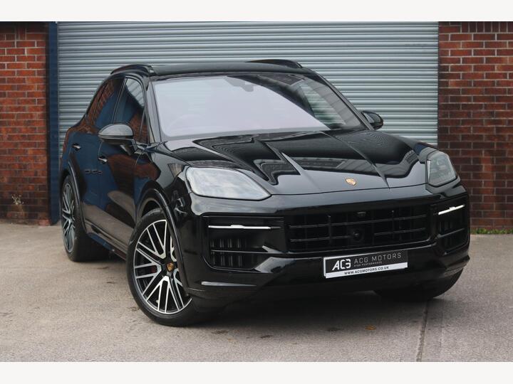 Porsche Cayenne 4.0T V8 GTS TiptronicS 4WD Euro 6 (s/s) 5dr Porsche Cayenne 4.0T V8 GTS TiptronicS 4WD Euro 6 (s/s) 5dr