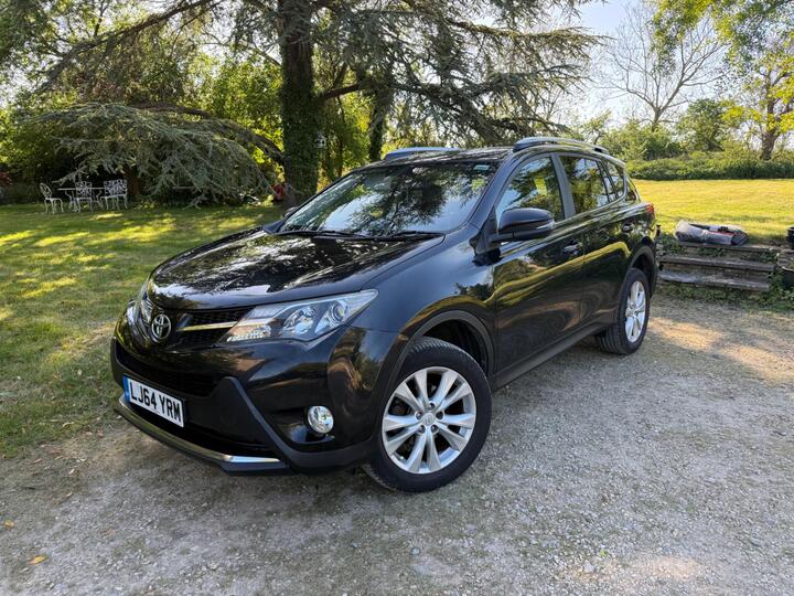 Toyota RAV4 2.0 V-Matic Invincible Multidrive S 4WD Euro 5 5dr Toyota RAV4 2.0 V-Matic Invincible Multidrive S 4WD Euro 5 5dr