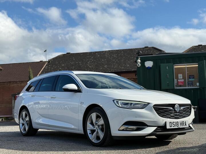 Vauxhall Insignia 2.0 Turbo D BlueInjection SRi Nav Sports Tourer Auto Euro 6 (s/s) 5dr Vauxhall Insignia 2.0 Turbo D BlueInjection SRi Nav Sports Tourer Auto Euro 6 (s/s) 5dr